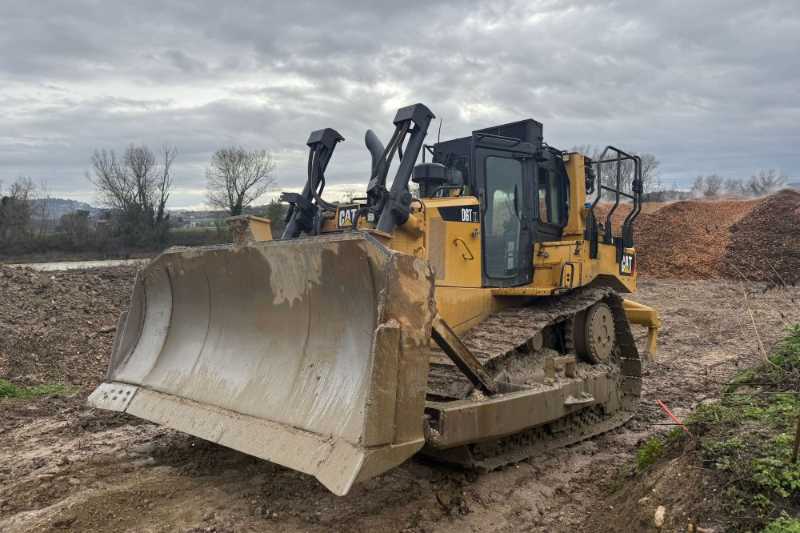 OmecoHub - Immagine CATERPILLAR D6TXL
